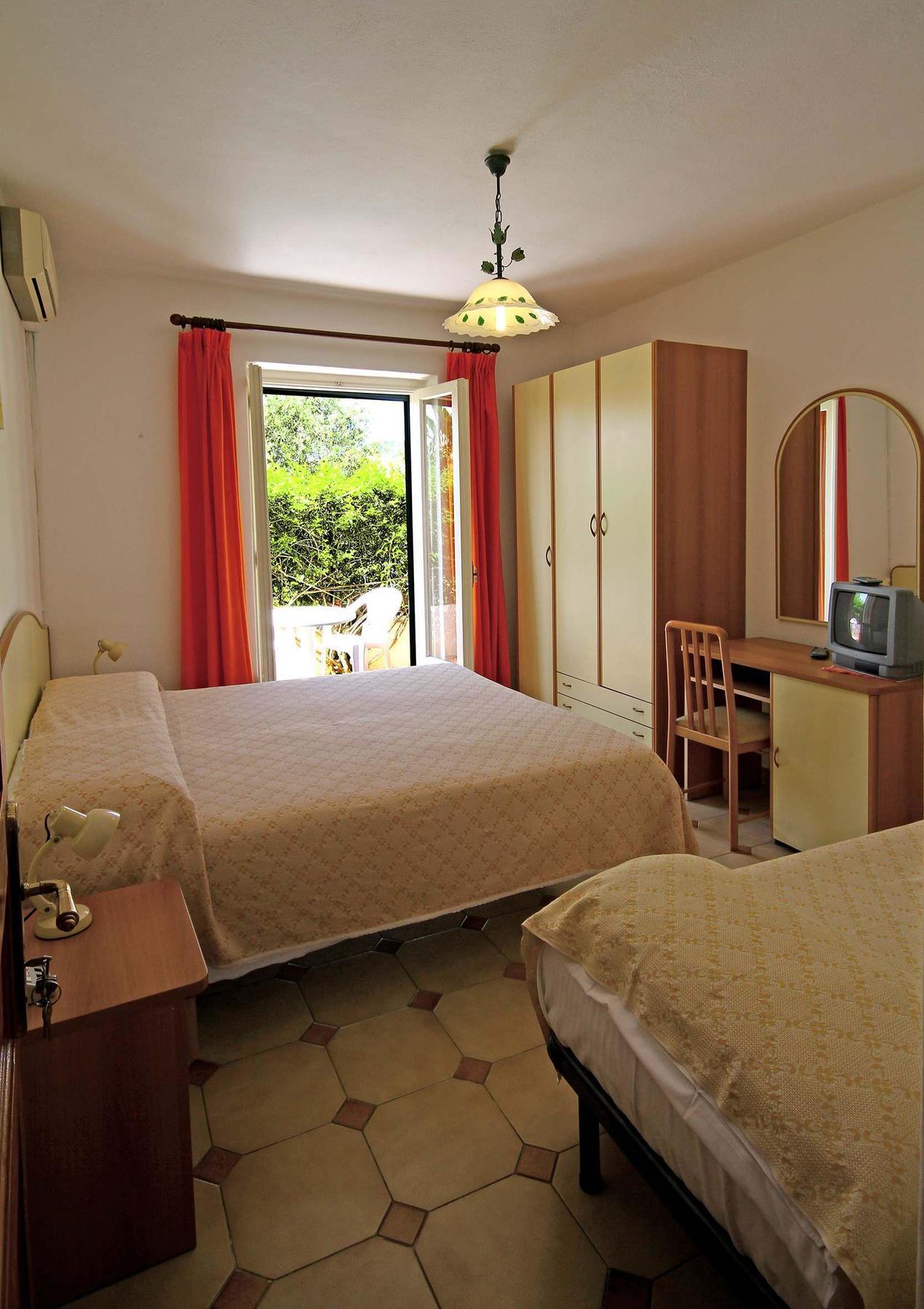 Hotel Park Calitto Forio  Exterior photo