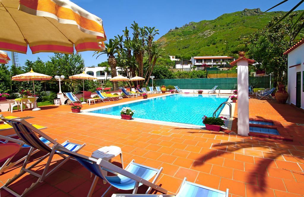 Hotel Park Calitto Forio  Exterior photo